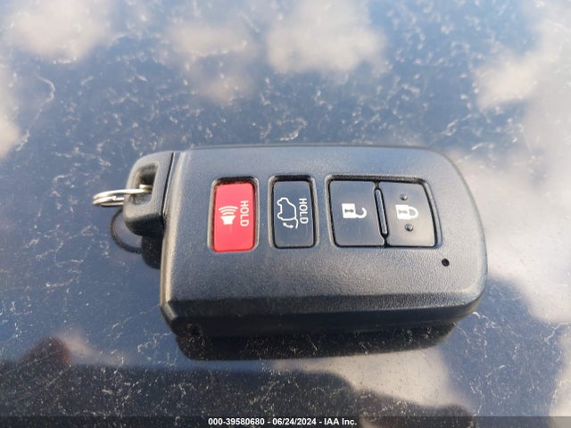 Toyota Highlander Xle 2017 5TDJZRFHXHS393591 Image 11