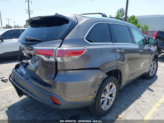 Toyota Highlander Xle V6 2015 5TDKKRFH2FS087992 Image 4