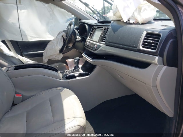 Toyota Highlander Xle V6 2015 5TDKKRFH2FS087992 Image 5