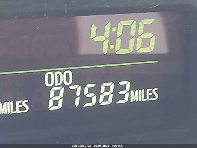 Toyota Prius V Three 2014 JTDZN3EU2EJ012917 Image 16