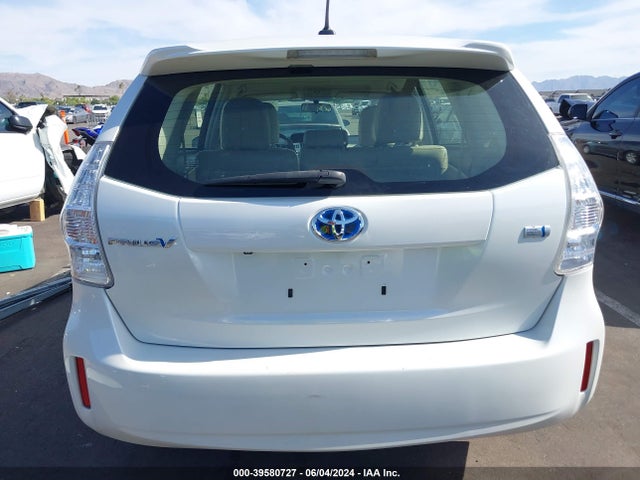 Toyota Prius V Three 2014 JTDZN3EU2EJ012917 Image 17