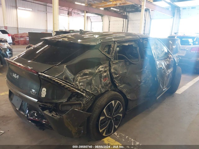 KIA Ev6 Wind 2023 KNDC3DLC4P5156590 Image 4