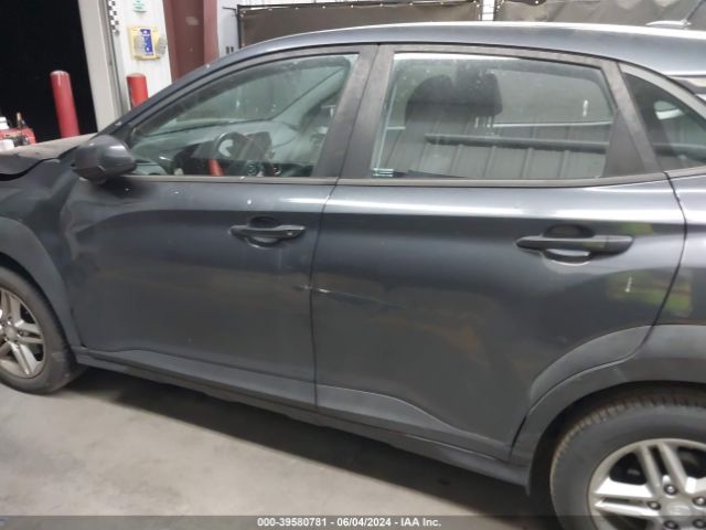 KM8K12AA4JU156511 Hyundai Kona Se