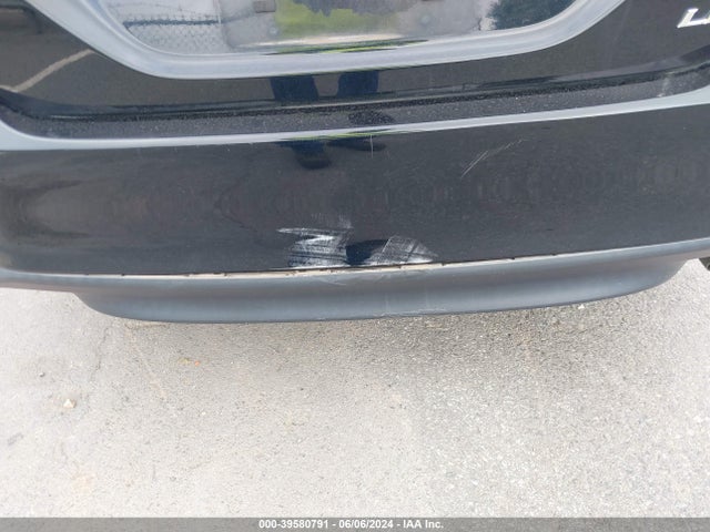 Toyota CAMRY LE 2018 JTNB11HK9J3026710 Image 18