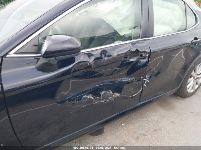 Toyota CAMRY LE 2018 JTNB11HK9J3026710 Image 6