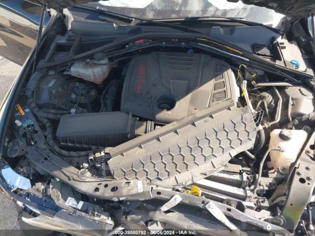 ZARFAMBN1K7607922 Alfa Romeo Giulia Ti Sport Rwd