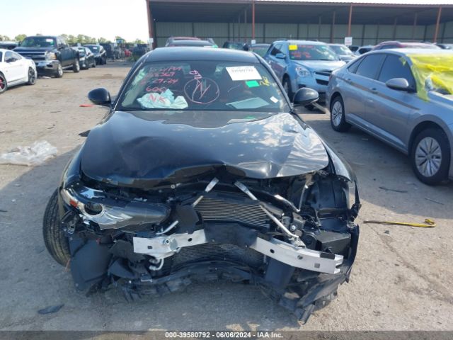 ZARFAMBN1K7607922 Alfa Romeo Giulia Ti Sport Rwd