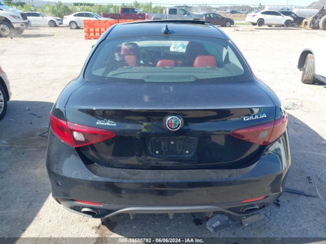 ZARFAMBN1K7607922 Alfa Romeo Giulia Ti Sport Rwd