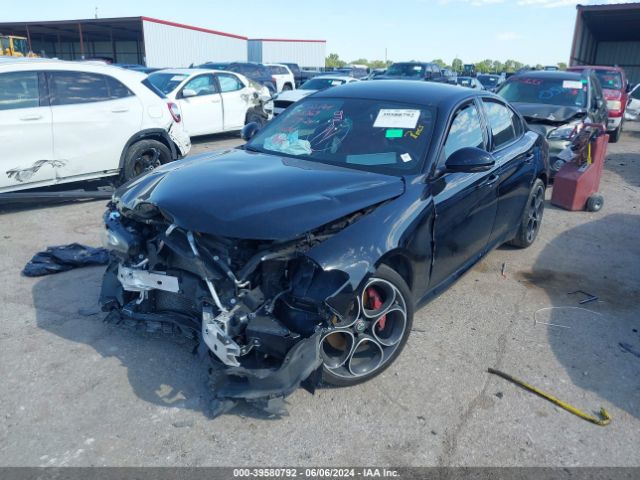 ZARFAMBN1K7607922 Alfa Romeo Giulia Ti Sport Rwd