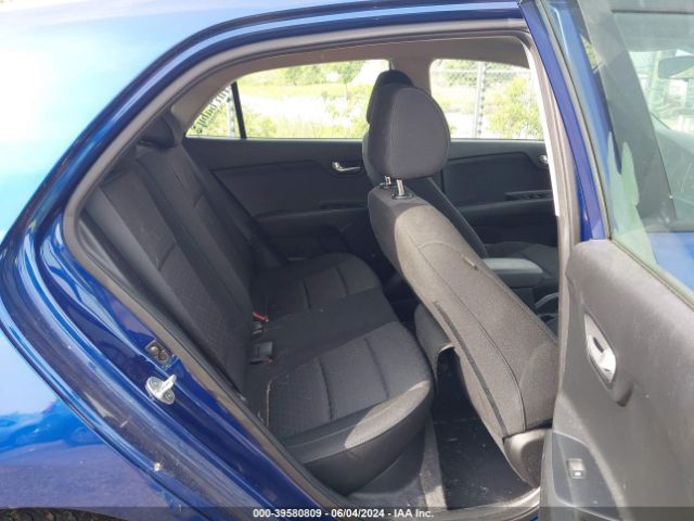 3KPA25AB8KE209072 KIA Rio 5-door S