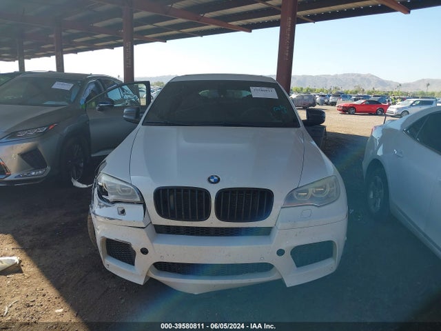 5YMGZ0C5XE0C40752 BMW X6 M