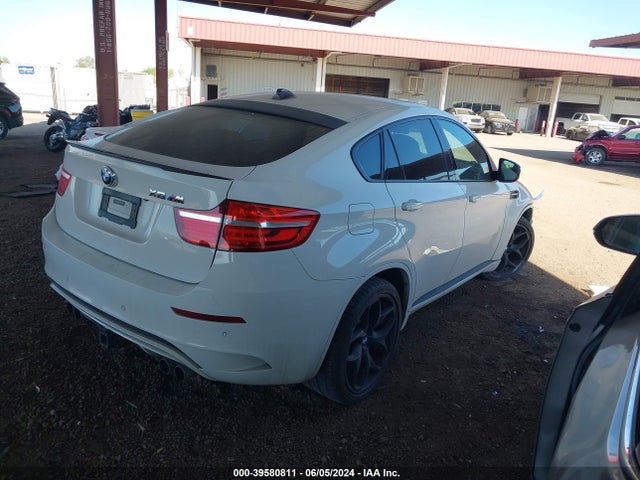 5YMGZ0C5XE0C40752 BMW X6 M