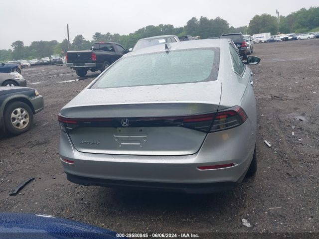 1HGCY1F28RA037715 Honda ACCORD LX