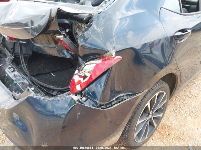 Toyota COROLLA SE 2018 2T1BURHE7JC063086 Image 17