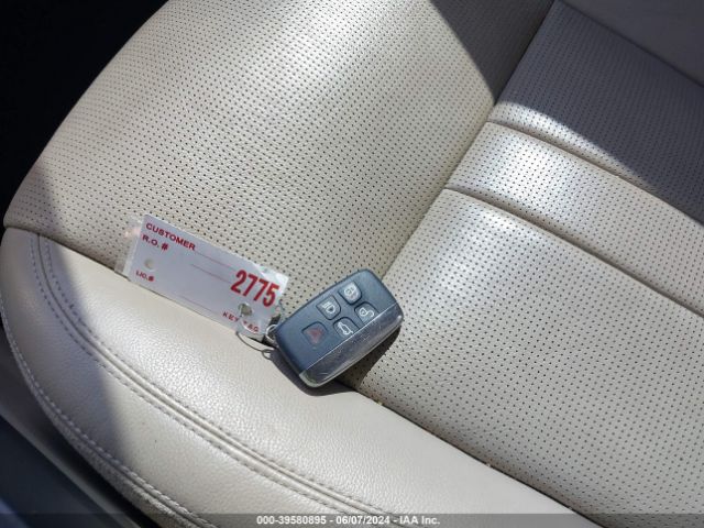SALCR2RX8JH769601 Land Rover Discovery Sport Hse