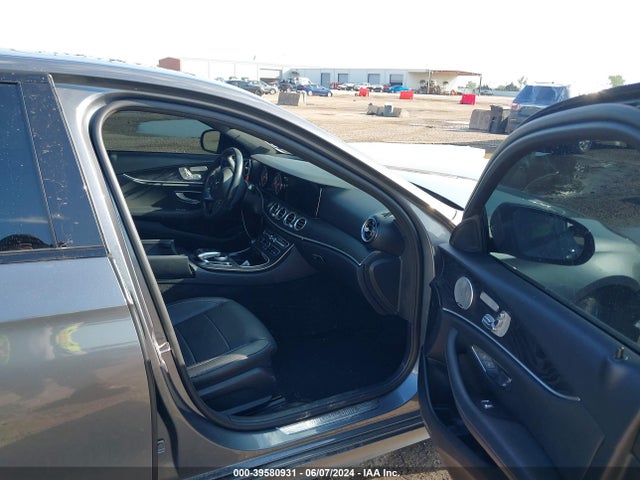 WDDZF4JB6JA320020 Mercedes-Benz E 300