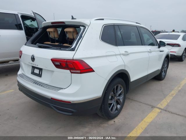 3VV3B7AX4NM144653 Volkswagen Tiguan 2.0t Se