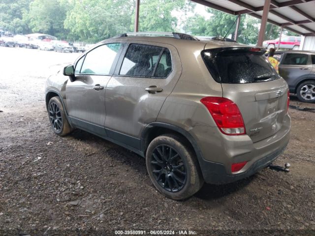 2022 CHEVROLET TRAX KL7CJPSM3NB542124 Photo 2