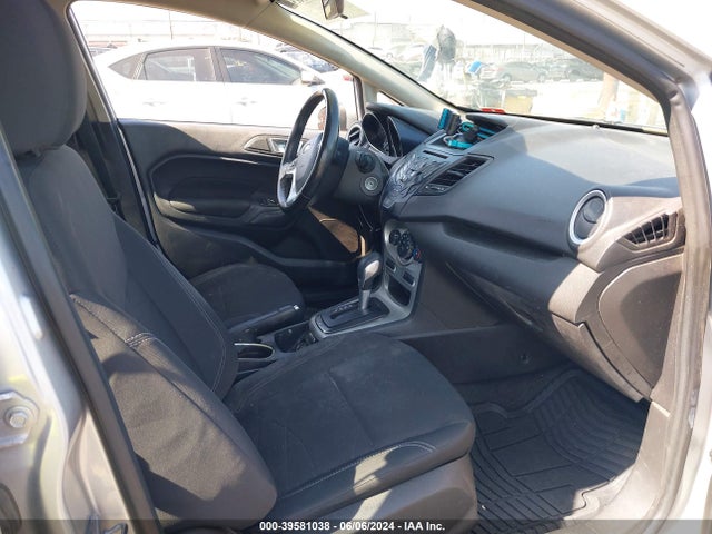 Ford FIESTA SE 2015 3FADP4EJXFM196174 Image 5