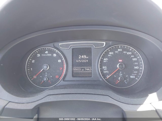 WA1ECCFSXJR017287 Audi Q3 2.0t Premium/2.0t Sport Premium