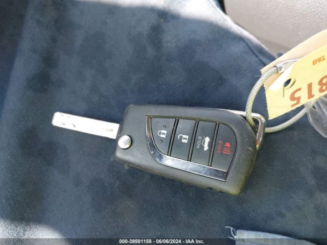 4T1G11AK2NU035992 Toyota Camry Se Nightshade Edition
