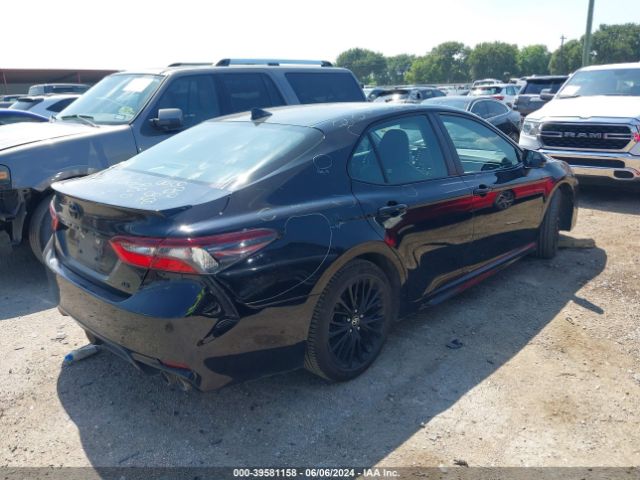 4T1G11AK2NU035992 Toyota Camry Se Nightshade Edition