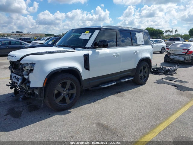 SALEPEFEXR2262748 Land Rover Defender 110 P500 Se