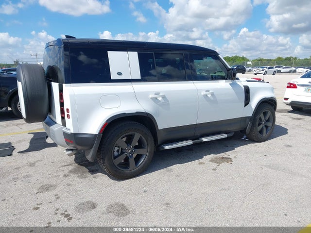 SALEPEFEXR2262748 Land Rover Defender 110 P500 Se