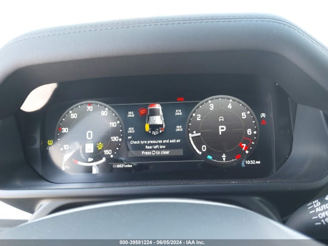 SALEPEFEXR2262748 Land Rover Defender 110 P500 Se