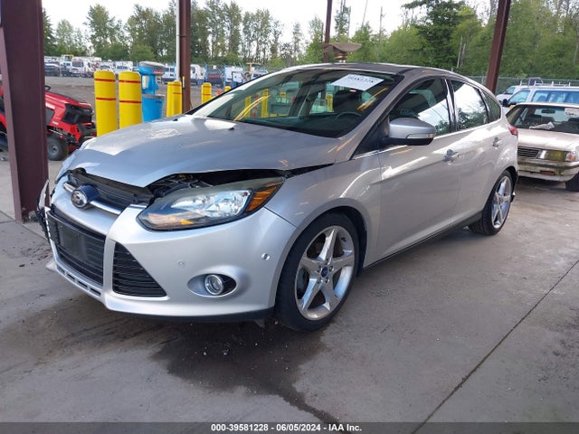 Ford Focus Titanium 2014 1FADP3N27EL186169 Image 2