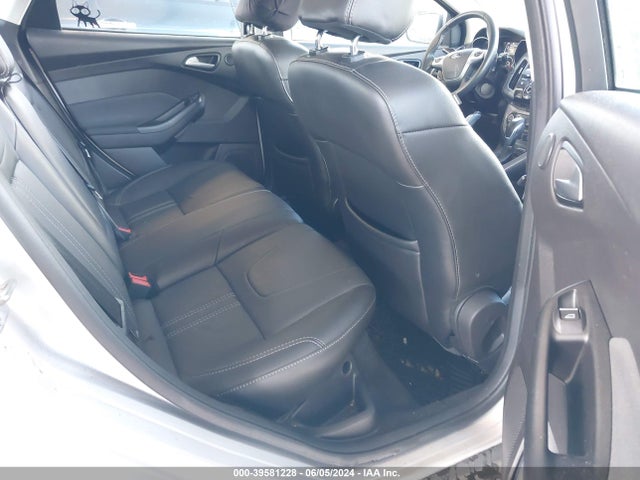 Ford Focus Titanium 2014 1FADP3N27EL186169 Image 8