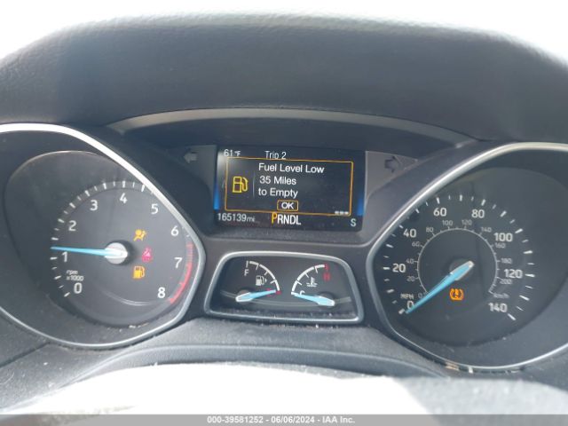 1FADP3F27GL291165 Ford FOCUS SE