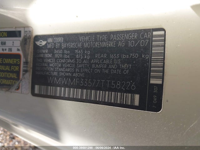 2007 MINI COOPER WMWMF33577TT58226 Photo 8