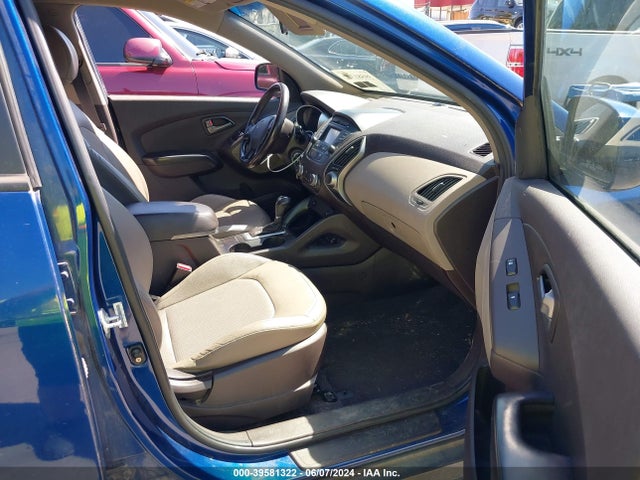 Hyundai TUCSON SE 2015 KM8JUCAG9FU971629 Image 5