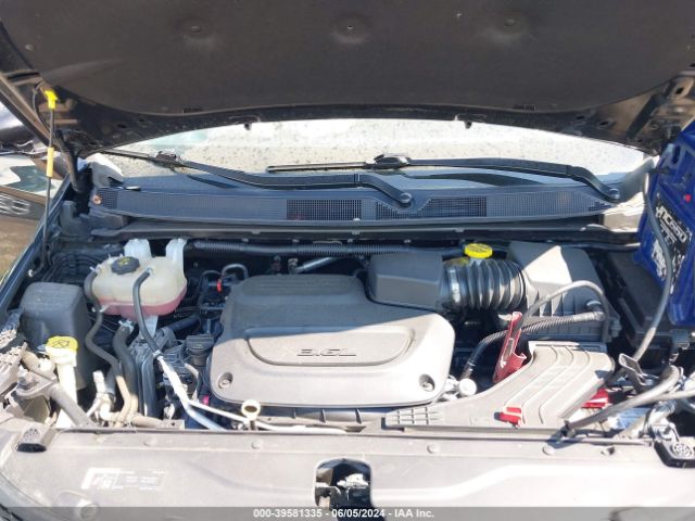 2C4RC1DG7MR506352 Chrysler Voyager Lxi