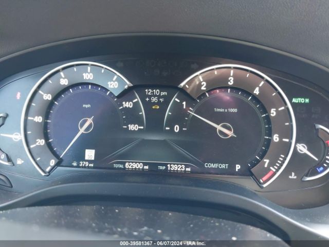 5UXTR7C56KLF31239 BMW X3 Sdrive30i
