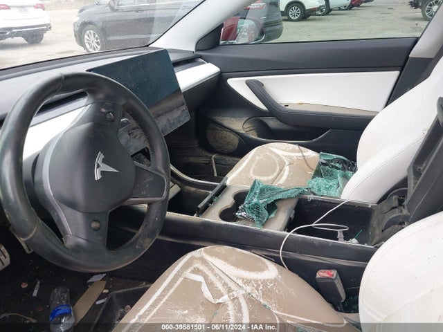5YJ3E1EB4JF055455 Tesla Model 3 Long Range/performance