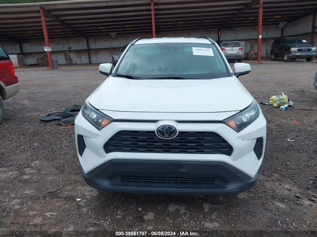 Toyota RAV4 LE 2020 2T3K1RFV1LW090143 Image 13