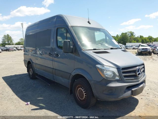 39581771 :رقم المزاد ، WD3PE7CD9JP646714 vin ، 2018 Mercedes-benz Sprinter 2500 Standard Roof V6 مزاد بيع