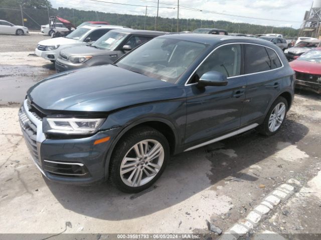 WA1CNAFY3J2167888 Audi Q5 2.0t Premium/2.0t Tech Premium
