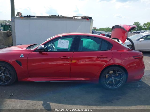 ZARFAMEVXN7656133 Alfa Romeo Giulia Quadrifoglio Rwd