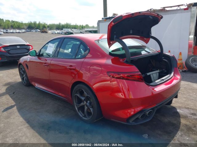 ZARFAMEVXN7656133 Alfa Romeo Giulia Quadrifoglio Rwd