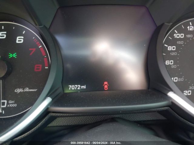 ZARFAMEVXN7656133 Alfa Romeo Giulia Quadrifoglio Rwd