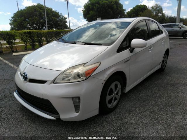 JTDKN3DU9F0436590 Toyota Prius Two
