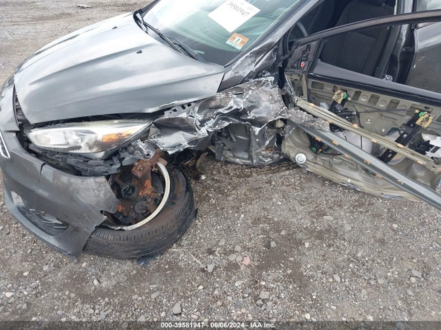 Ford FOCUS SE 2017 1FADP3F25HL228860 Image 6