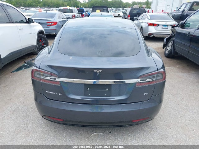 Tesla Model S 60/70/75/85 2016 5YJSA1E12GF151768 Image 16