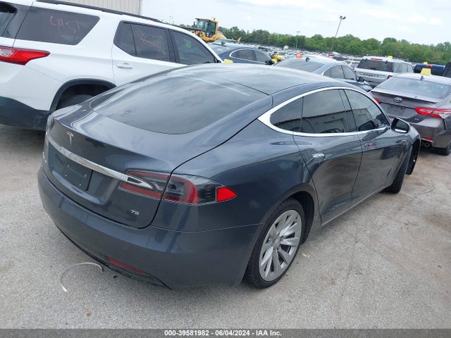 Tesla Model S 60/70/75/85 2016 5YJSA1E12GF151768 Image 4
