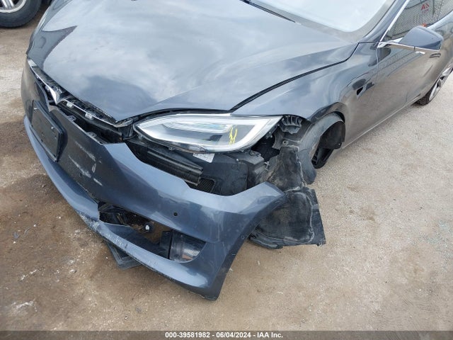 Tesla Model S 60/70/75/85 2016 5YJSA1E12GF151768 Image 6