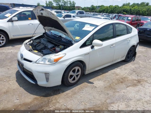 JTDKN3DU9E1823181 Toyota Prius Two