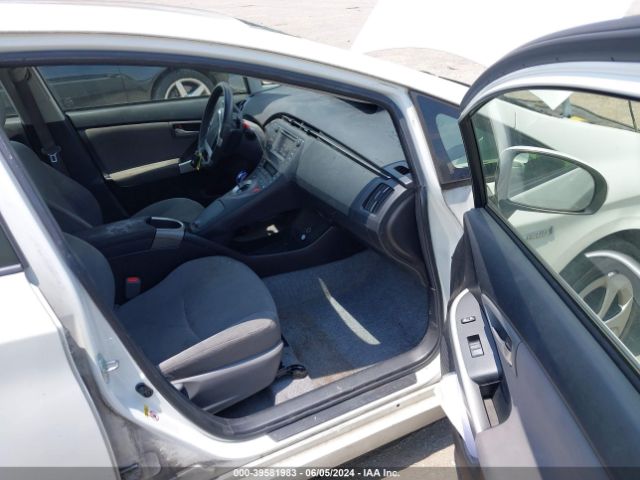 JTDKN3DU9E1823181 Toyota Prius Two